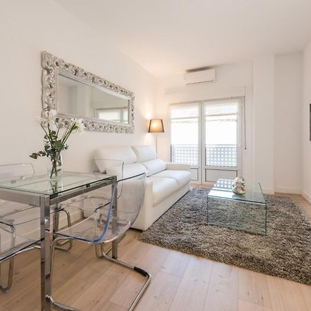 Chueca Suites Madrid Exterior photo