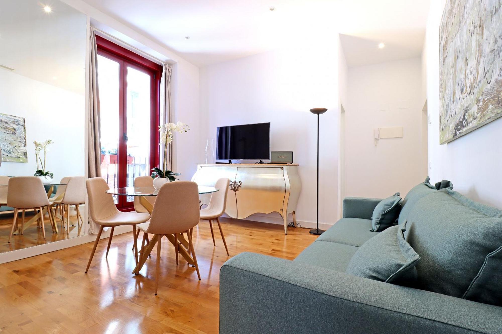 Chueca Suites Madrid Exterior photo