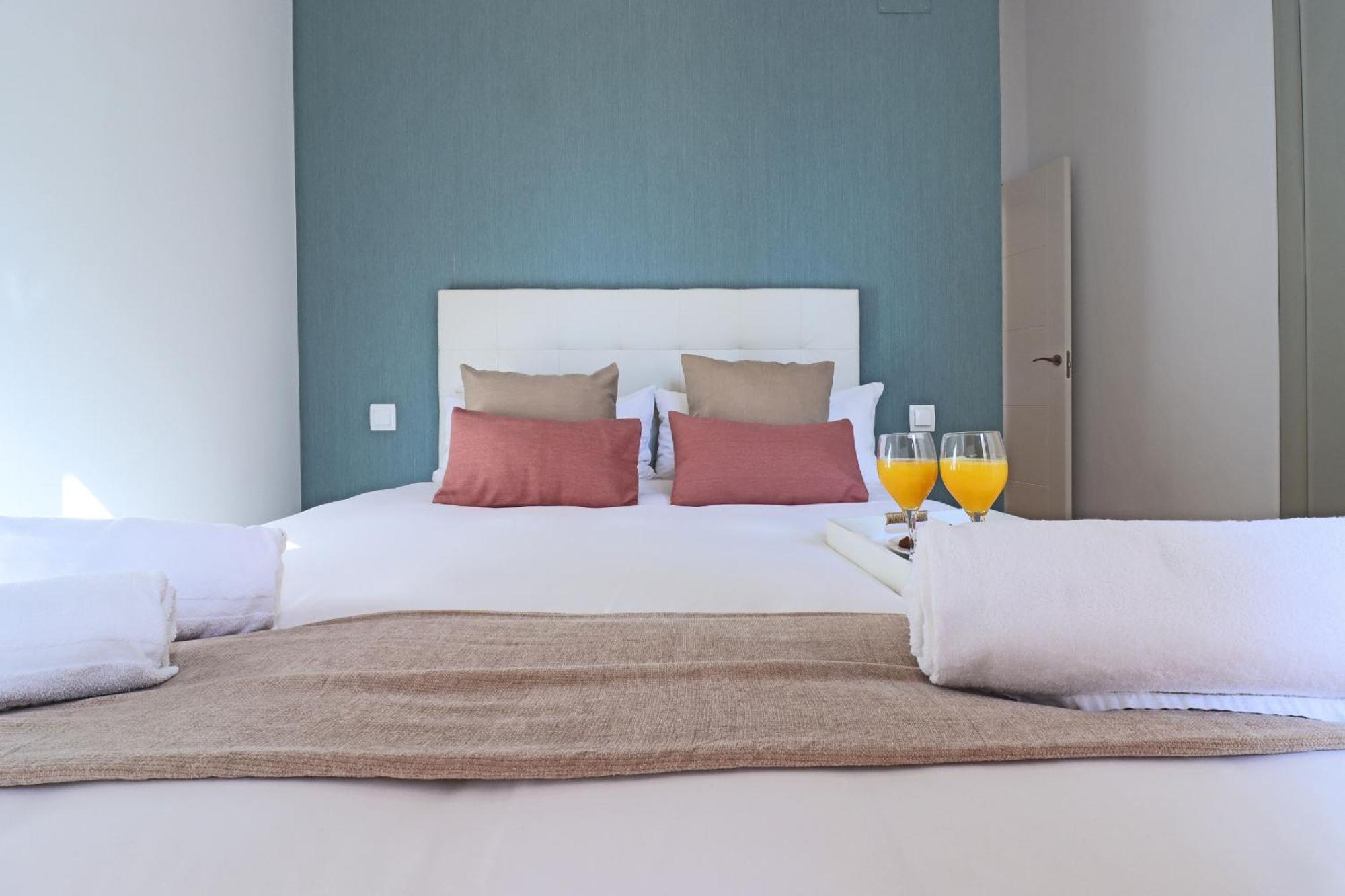 Chueca Suites Madrid Exterior photo