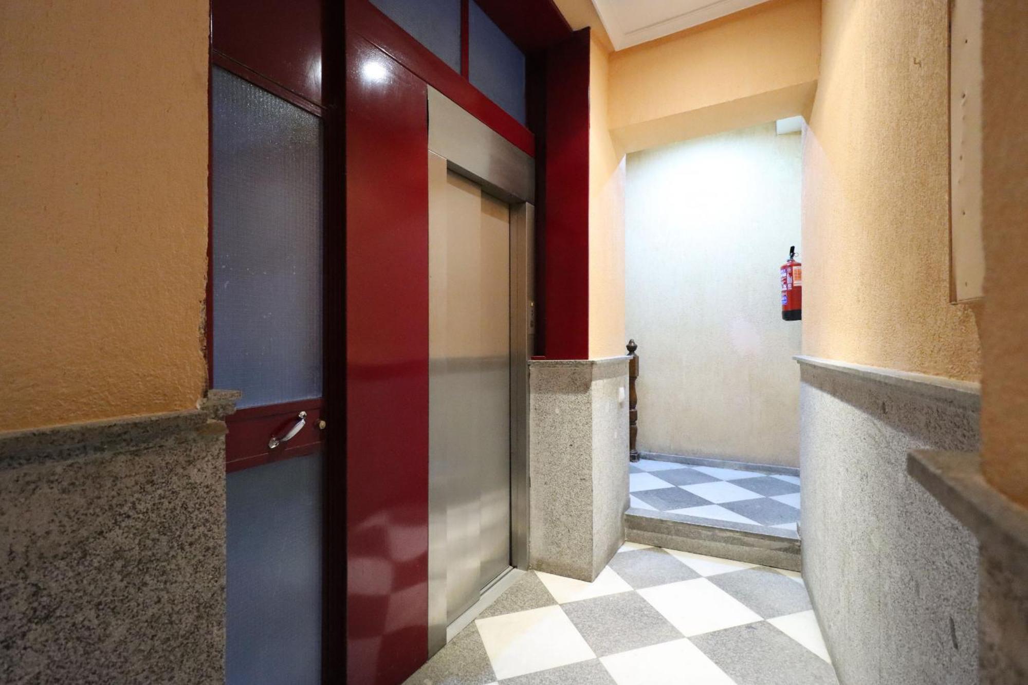 Chueca Suites Madrid Exterior photo